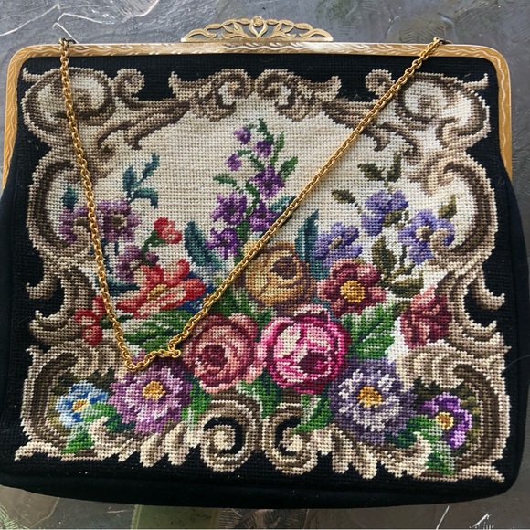 Vintage Handbags - Vintage Floral Tapestry Embroidered Purse Bag Victorian Cottagecore Grannycore